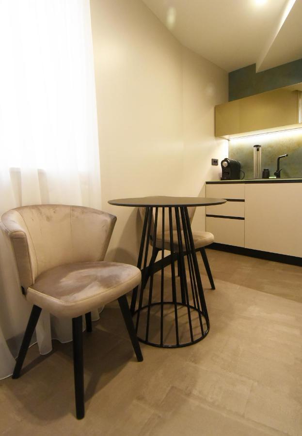 PUY Grandeur Apartments מראה חיצוני תמונה