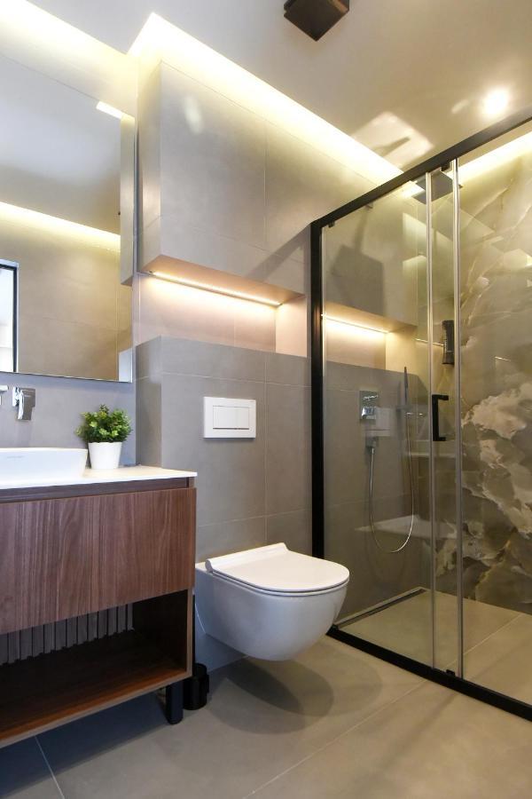 PUY Grandeur Apartments מראה חיצוני תמונה