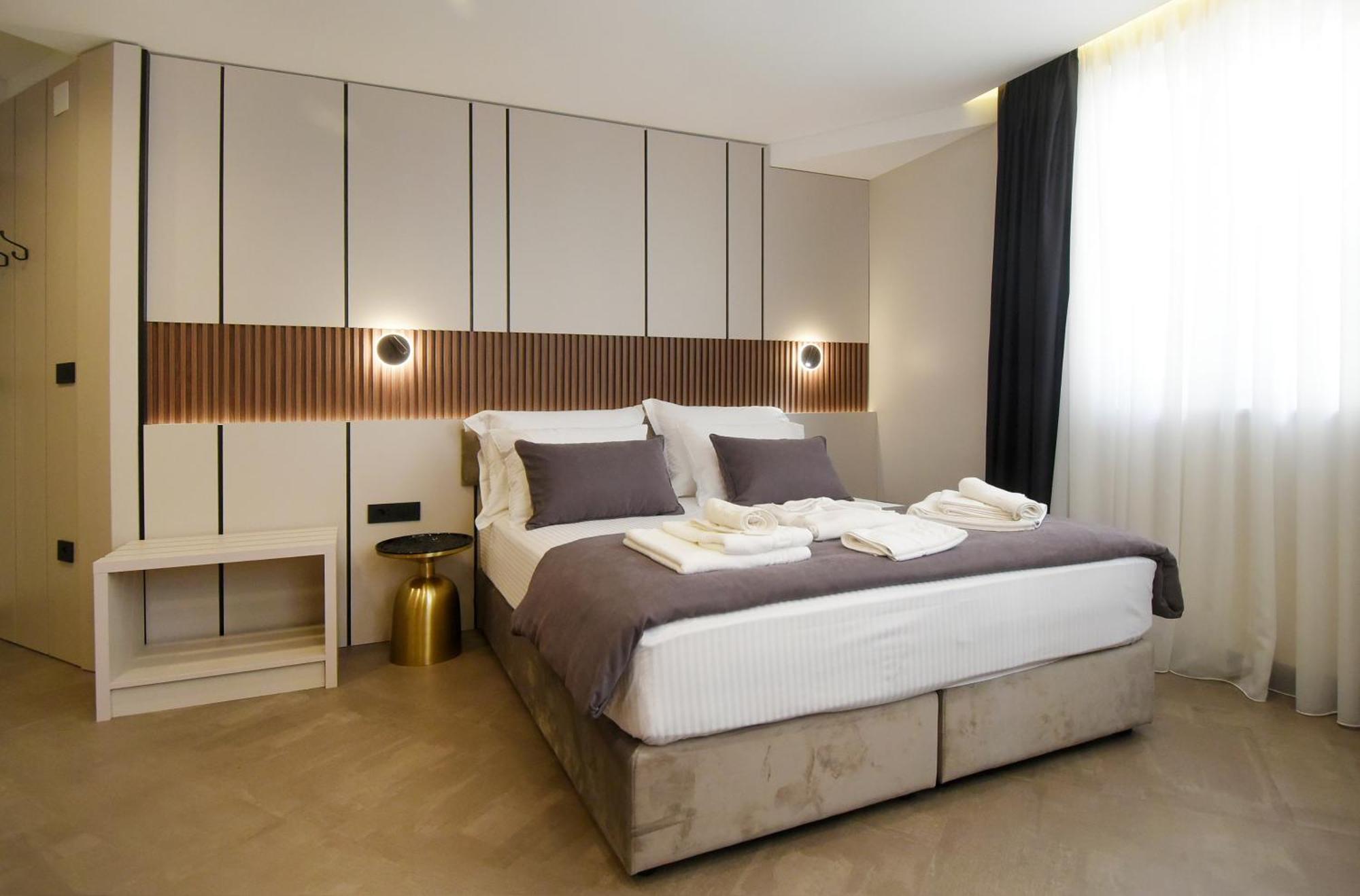 PUY Grandeur Apartments מראה חיצוני תמונה